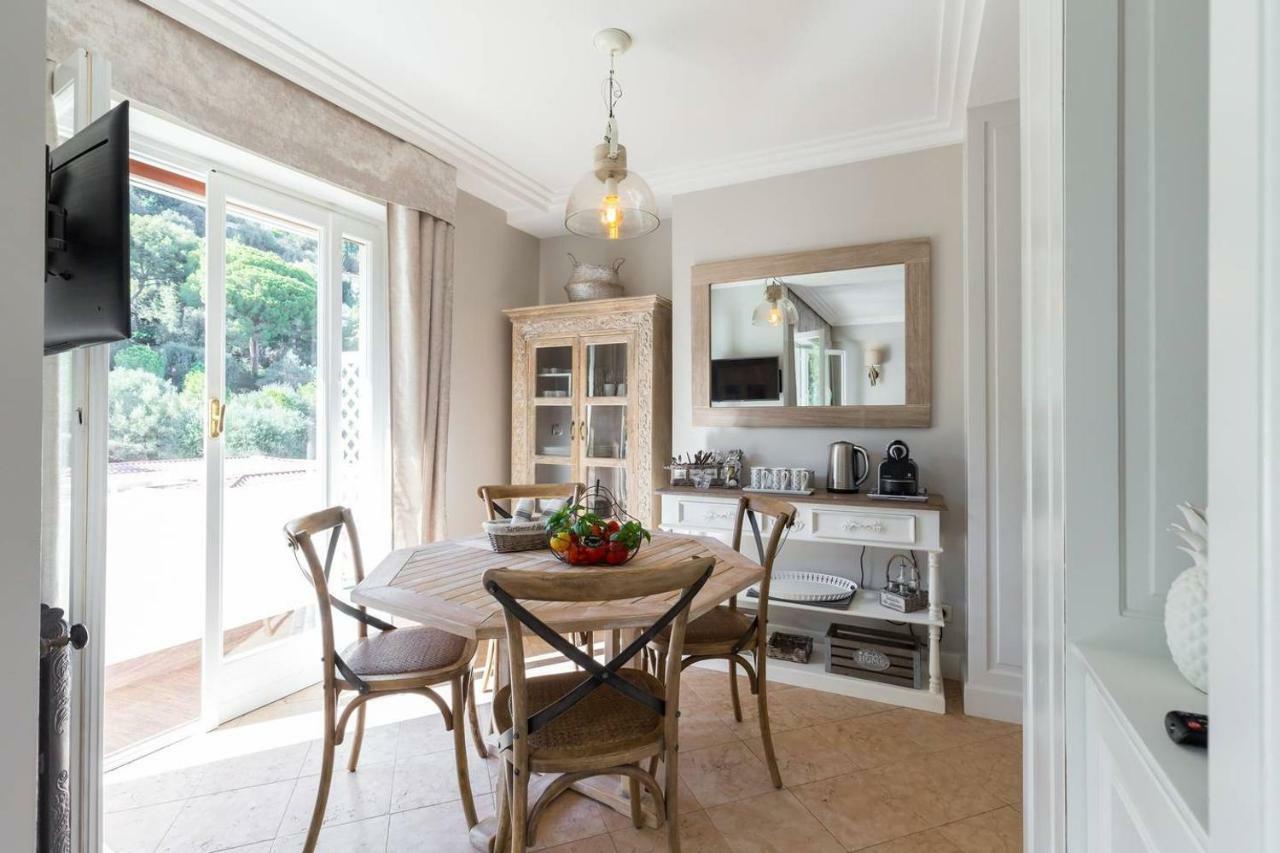 Le Corot Apartment